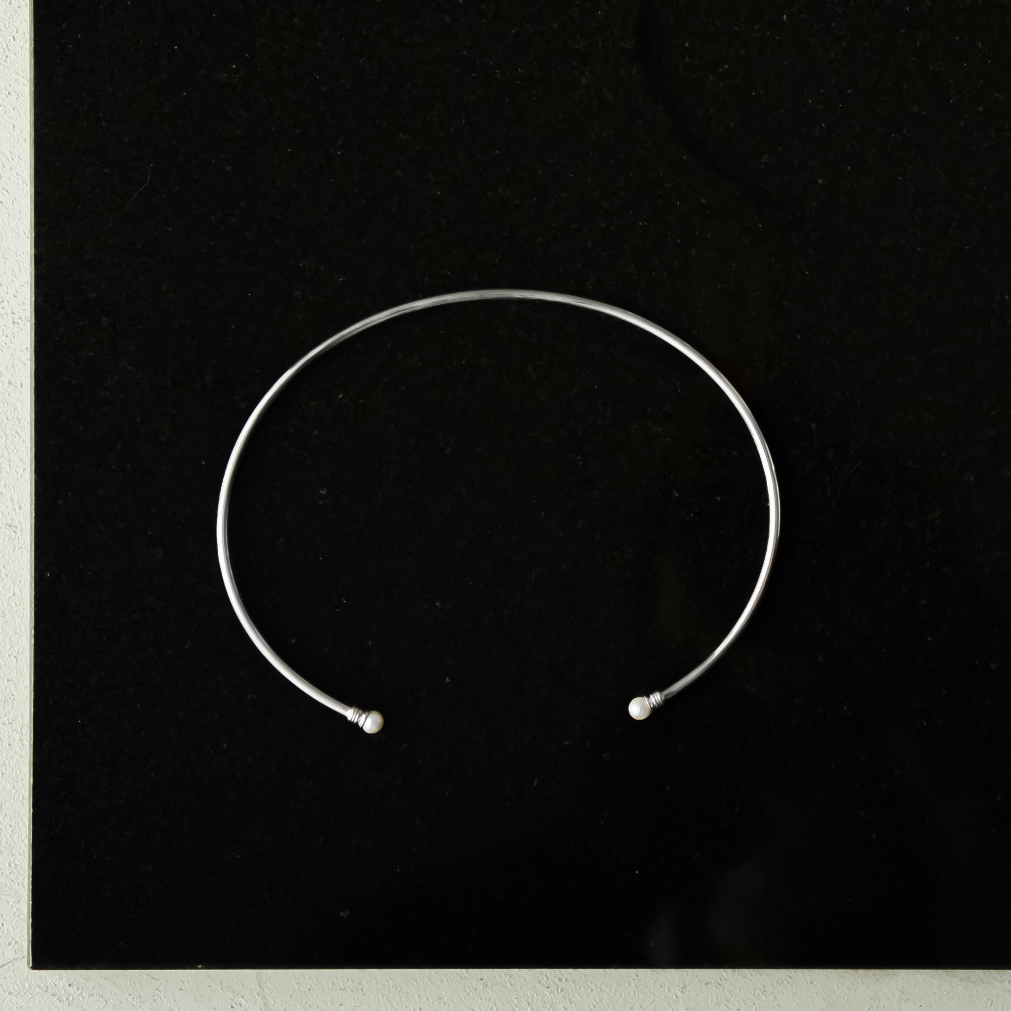 【anchor】パールネックカフ2.5mmリバーシブル silver / Neck-034-SV