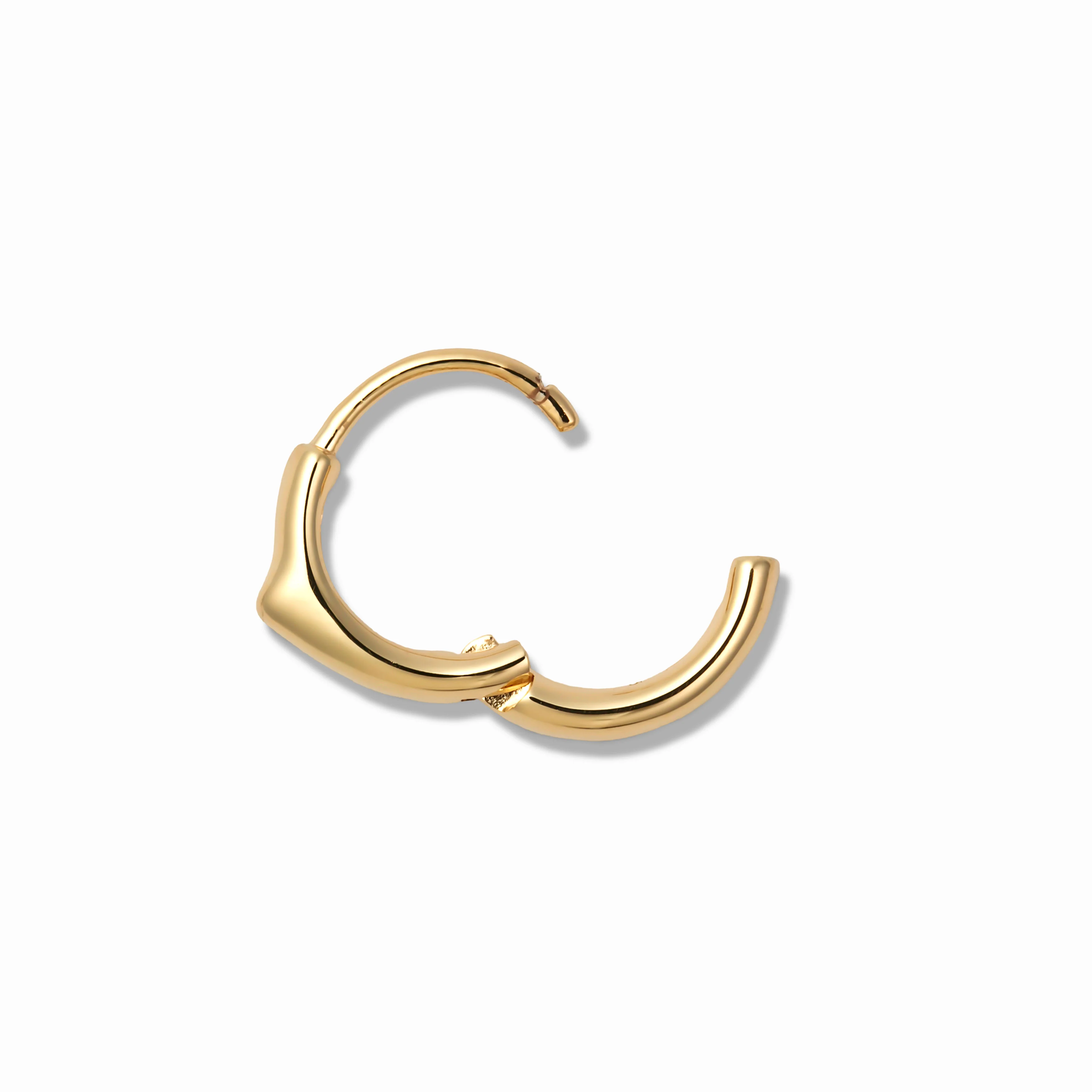 【hawfinch】クチバシMサイズフープピアス gold (EP-043-GD)