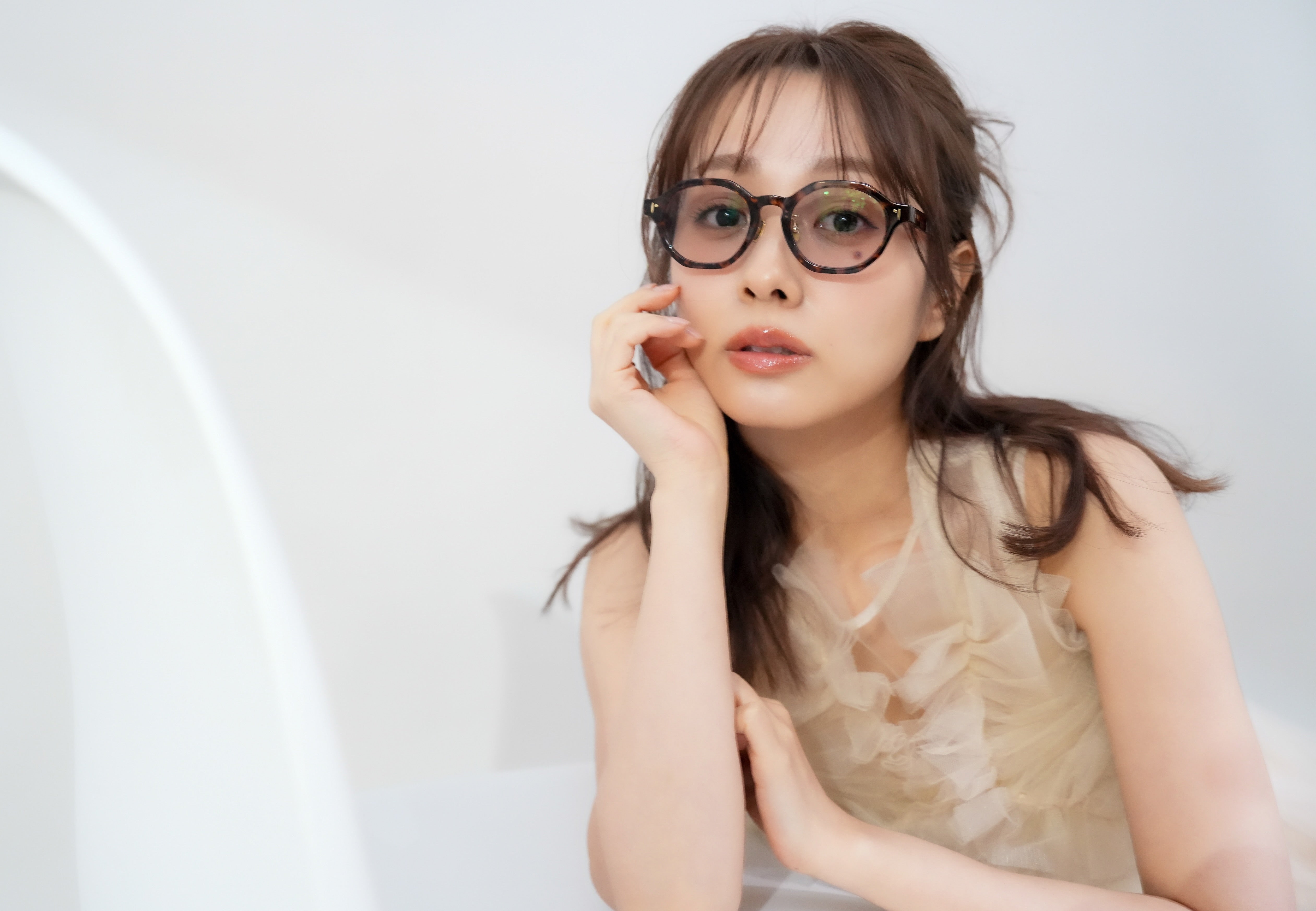 前田希美×Re:See link/Demi Brown ローズグレー25%レンズ