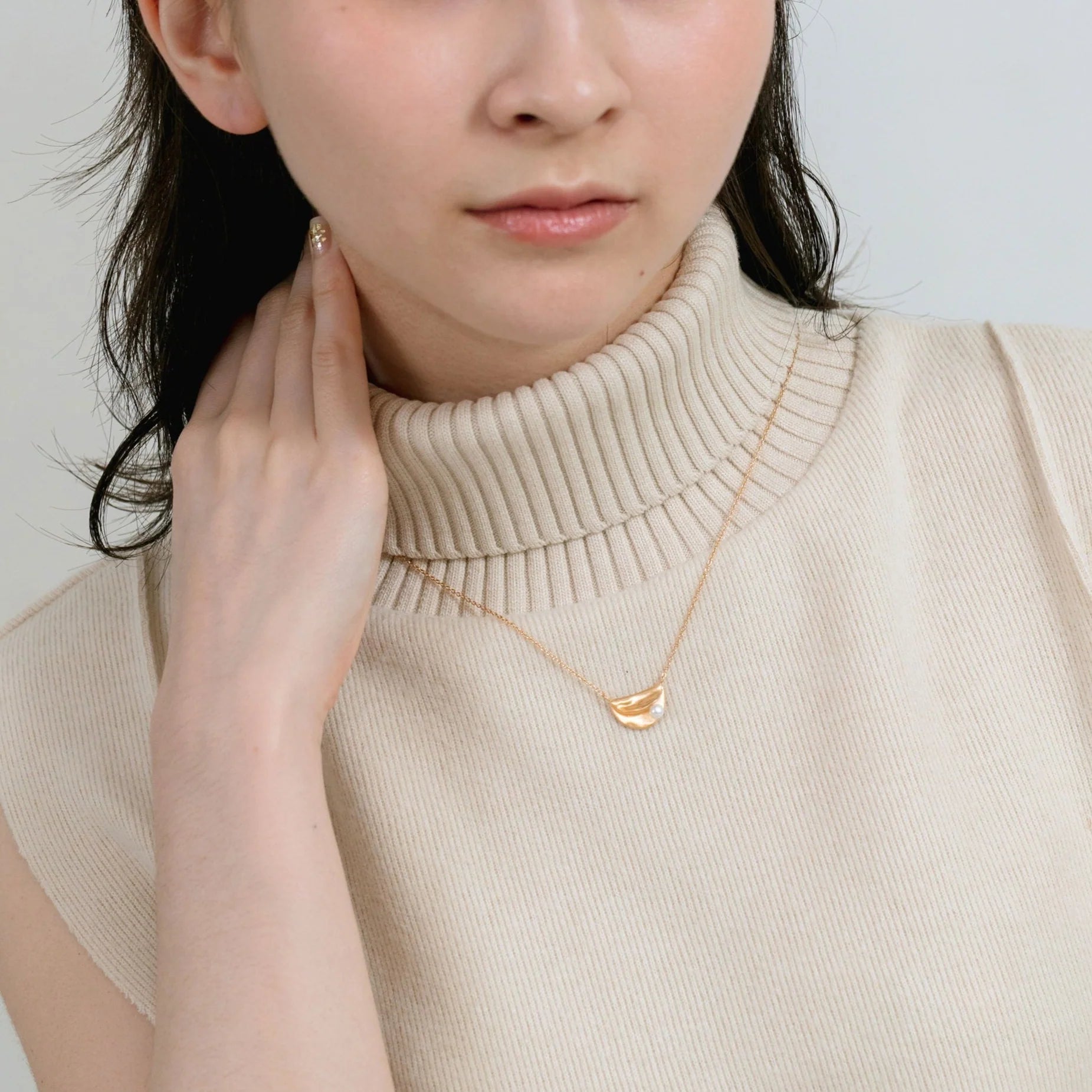 embrace-nc-01 gold 【Neck-017-GD】