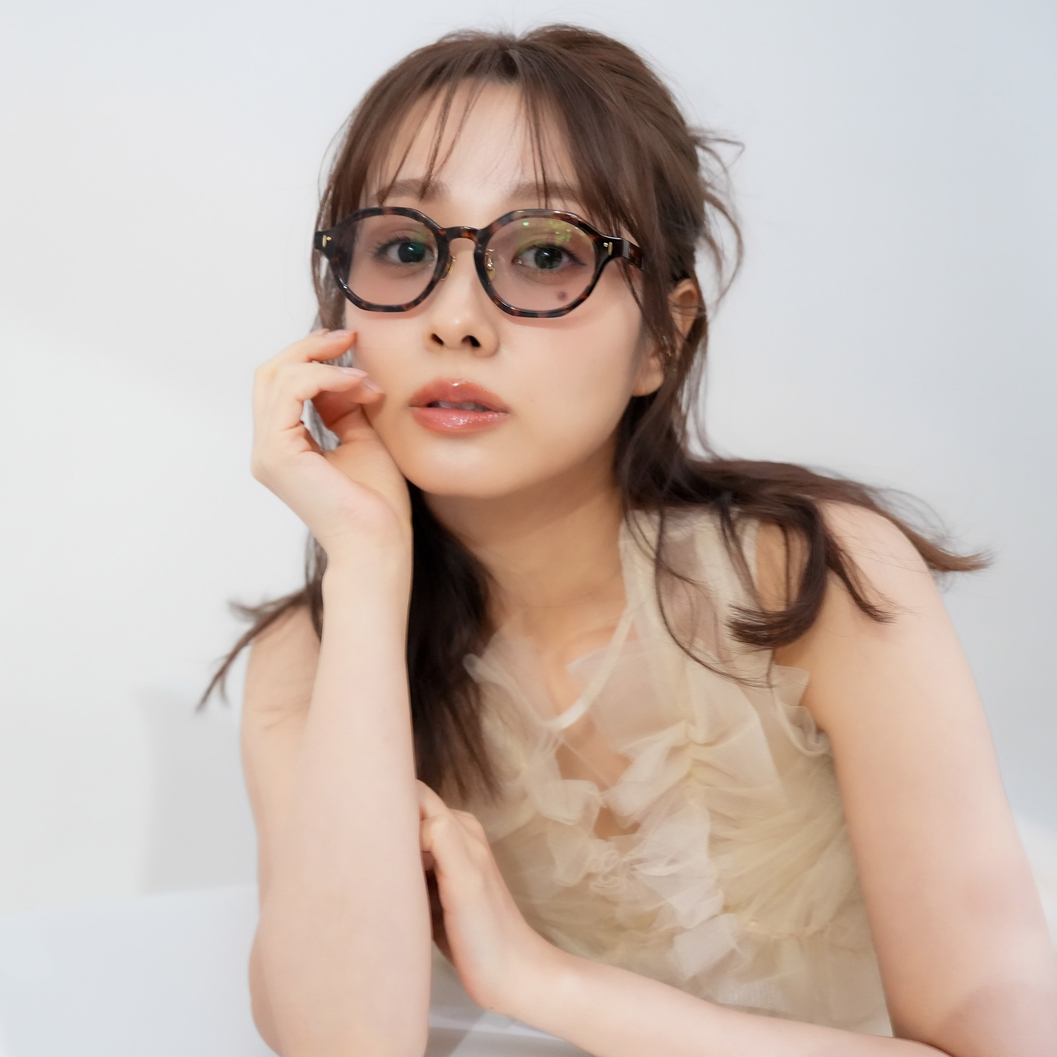 前田希美×Re:See link/Demi Brown