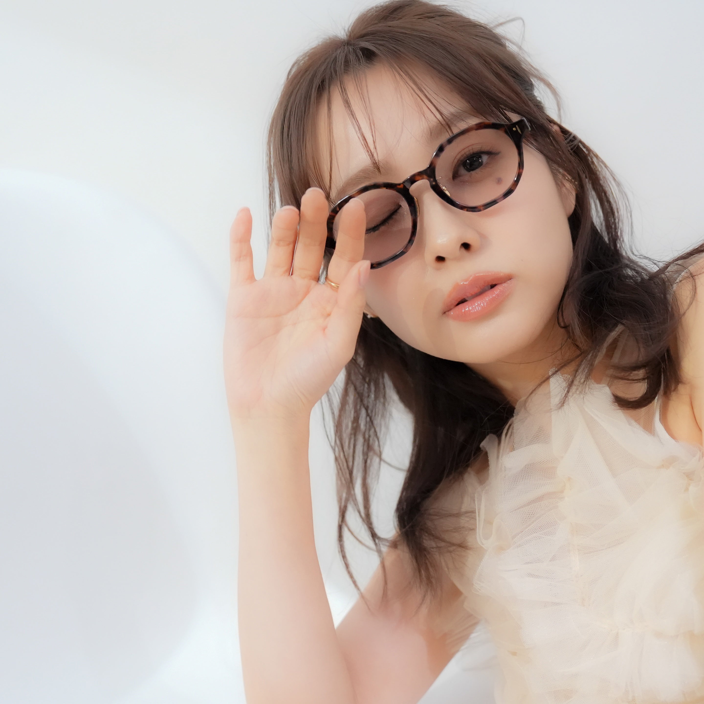 前田希美×Re:See link/Demi Brown