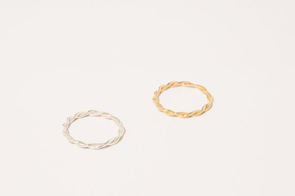 Ring-007 helix gold